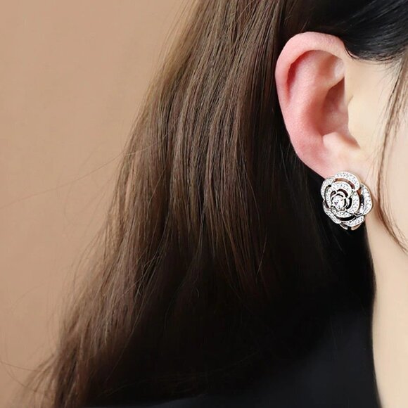 🔥 Gold Plated Diamond CZ Elegant Rose Flower Stud Earrings Women, HA4509 - Picture 4 of 4